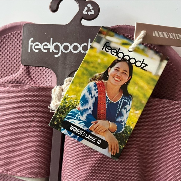 Feelgoodz • NWT Dusty Rose Ease Day Slides - Picture 2 of 4